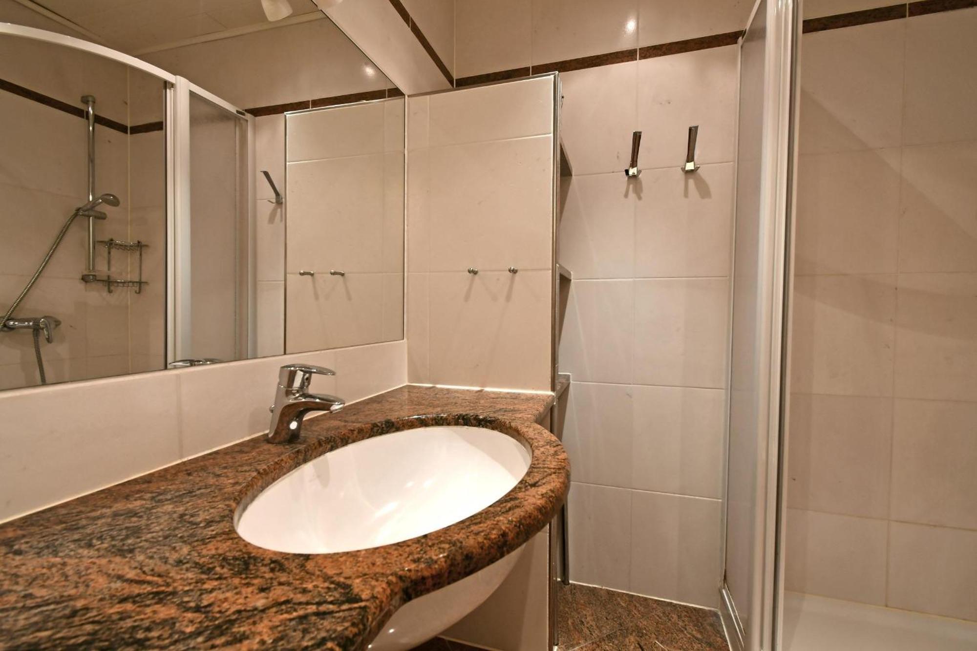 Res-408-Residenz-Teilseeblick Scharbeutz Luaran gambar