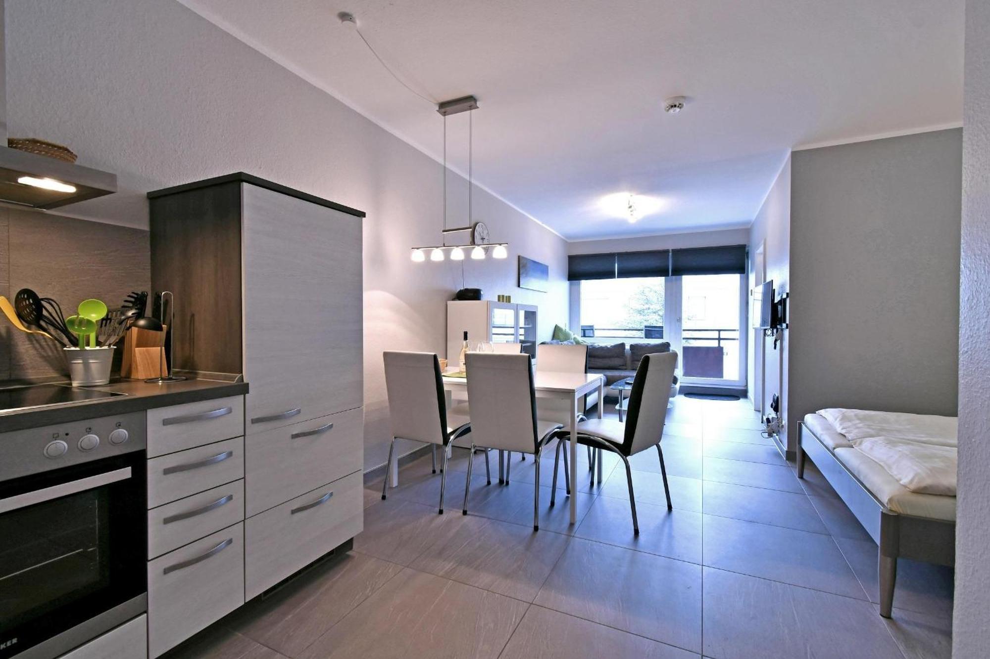 Res-408-Residenz-Teilseeblick Scharbeutz Luaran gambar